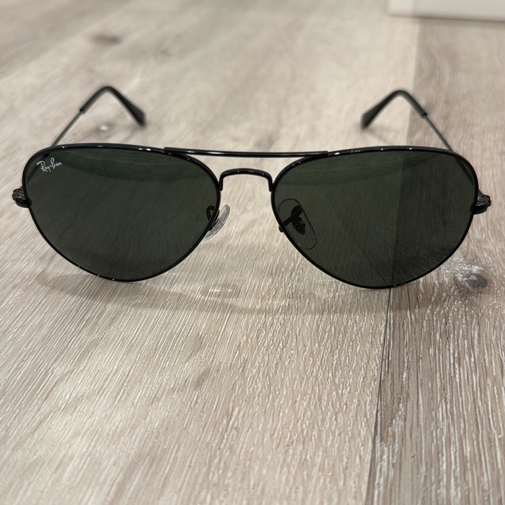 RayBan Aviator Black Lenses RB3025 Black Frame 58 / 62 Unisex